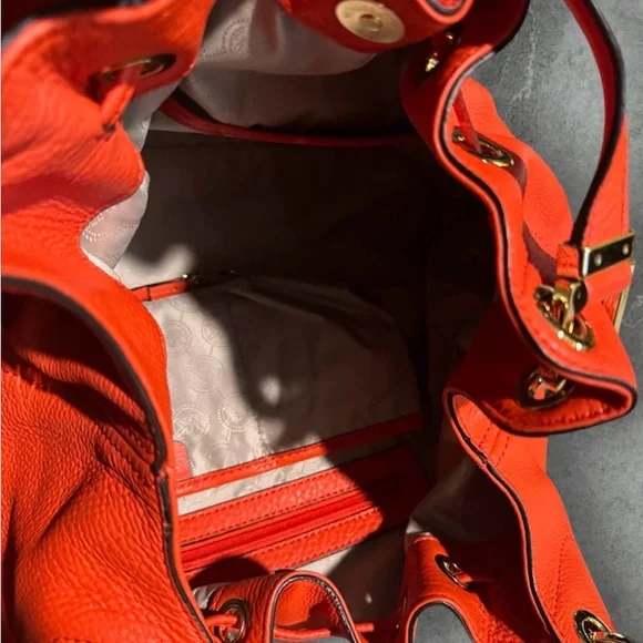 Michael Kors Satchel - Picture 4 of 4